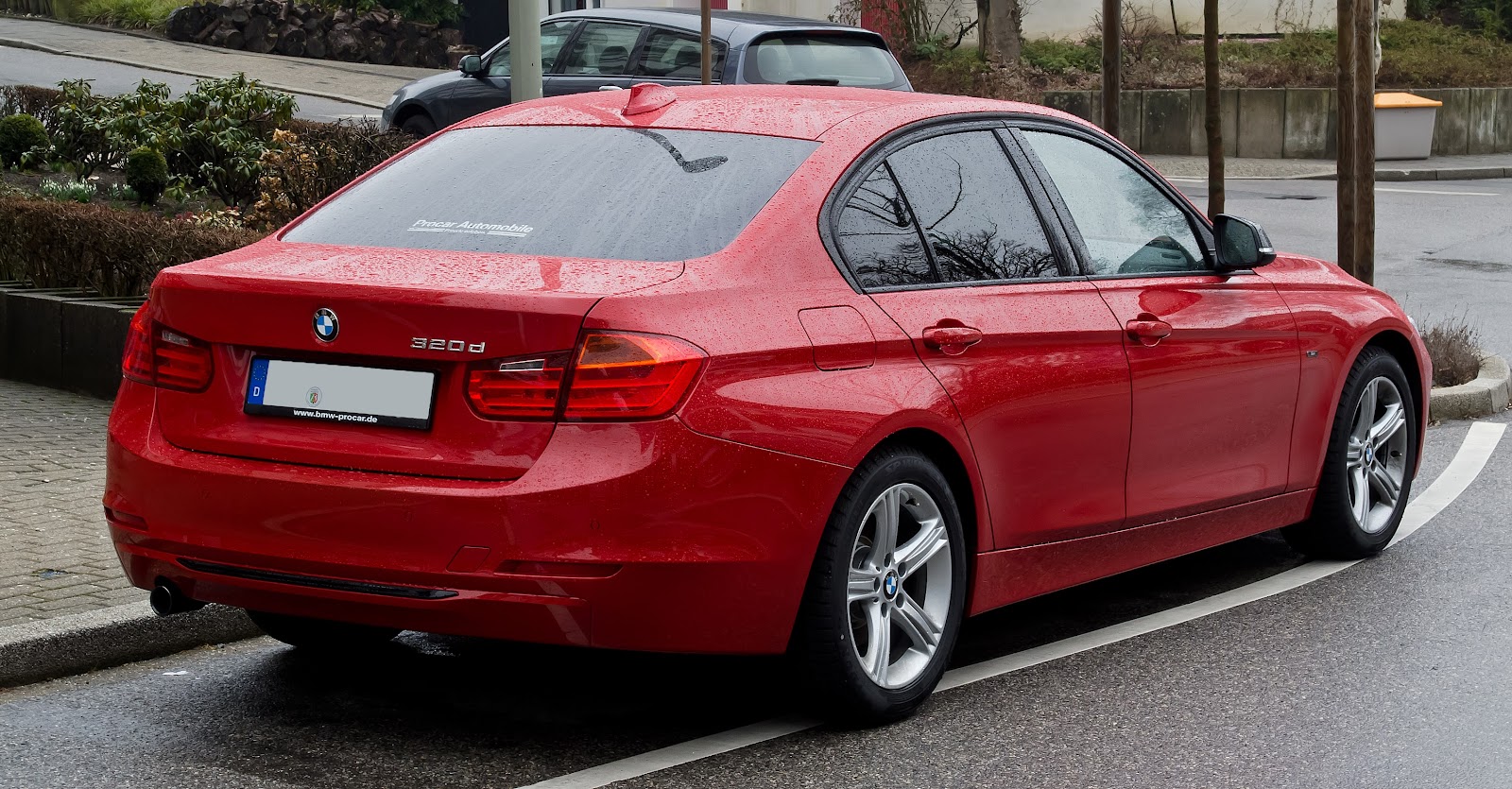 Review Lengkap BMW F30 320d