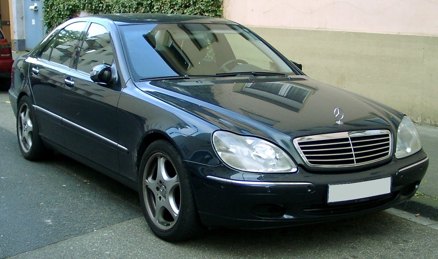 Review Mercedes Benz W220