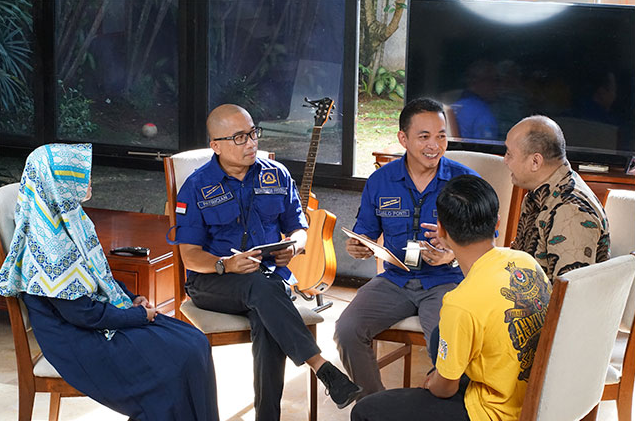 12 Cara Menasehati Pecandu Narkoba & Membantunya