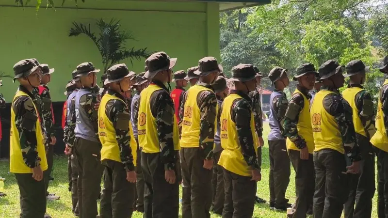 Anak Bandel Masuk Barak Militer? Sebuah Pelanggaran atau Kebijakan Tepat Sasaran?