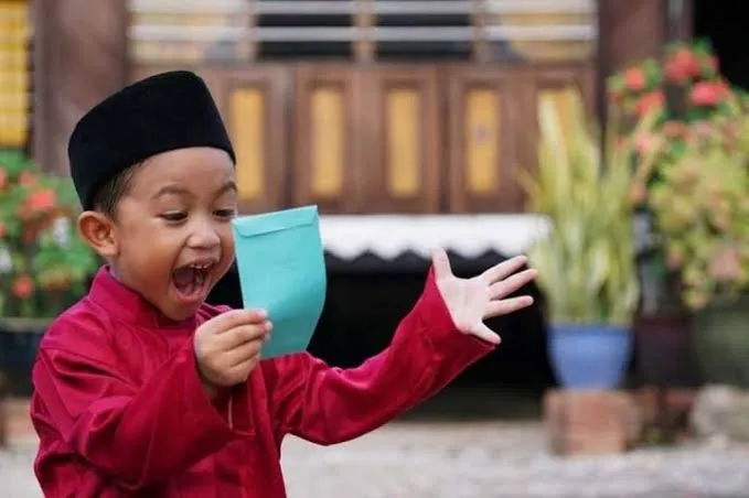 Berbagai THR Lebaran: Tradisi Tahunan yang Mulai Menghilang 
