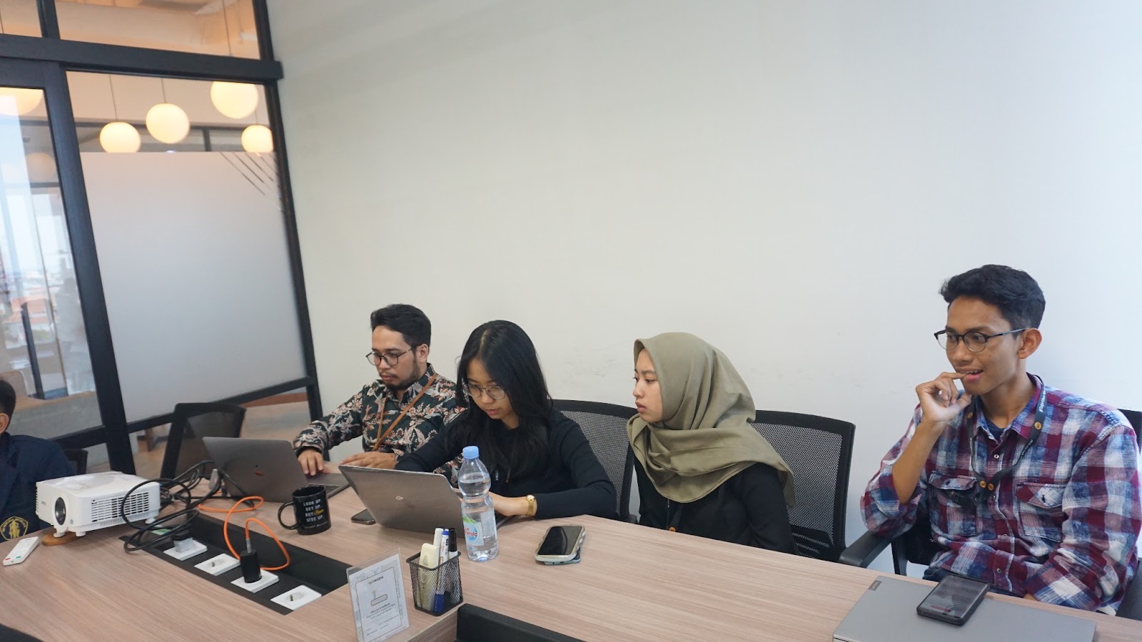 Kegiatan Mitra Mengabdi FEB UB 2023: Pelatihan Pengisian SPT pada PT MCN