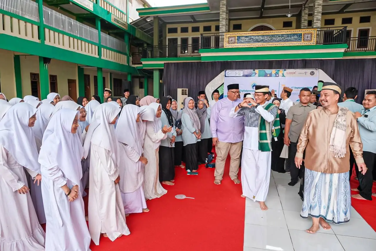 Kemenparekraf Bekali Ratusan Santri Kabupaten Tangerang dengan Kecakapan Digital
