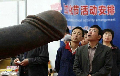 [PICT] 12 Pose Foto Unik