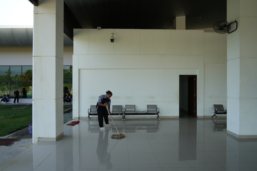 A 'ghost airport' and sinkhole highway as Timor-Leste gambles on oil