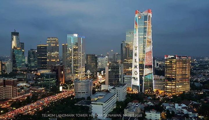 Deretan Perusahaan Raksasa Yang Memiliki Gedung / Kantor Megah Di Jakarta Selatan