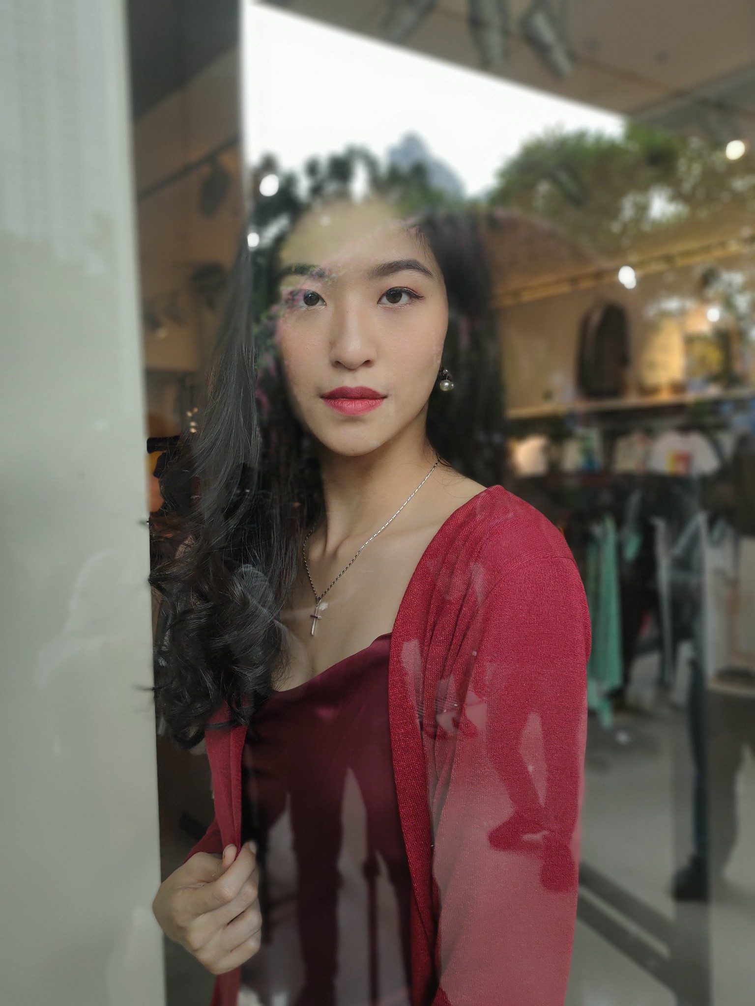 Review OPPO Reno, Smartphone Baru OPPO di Kelas Semi-Premium