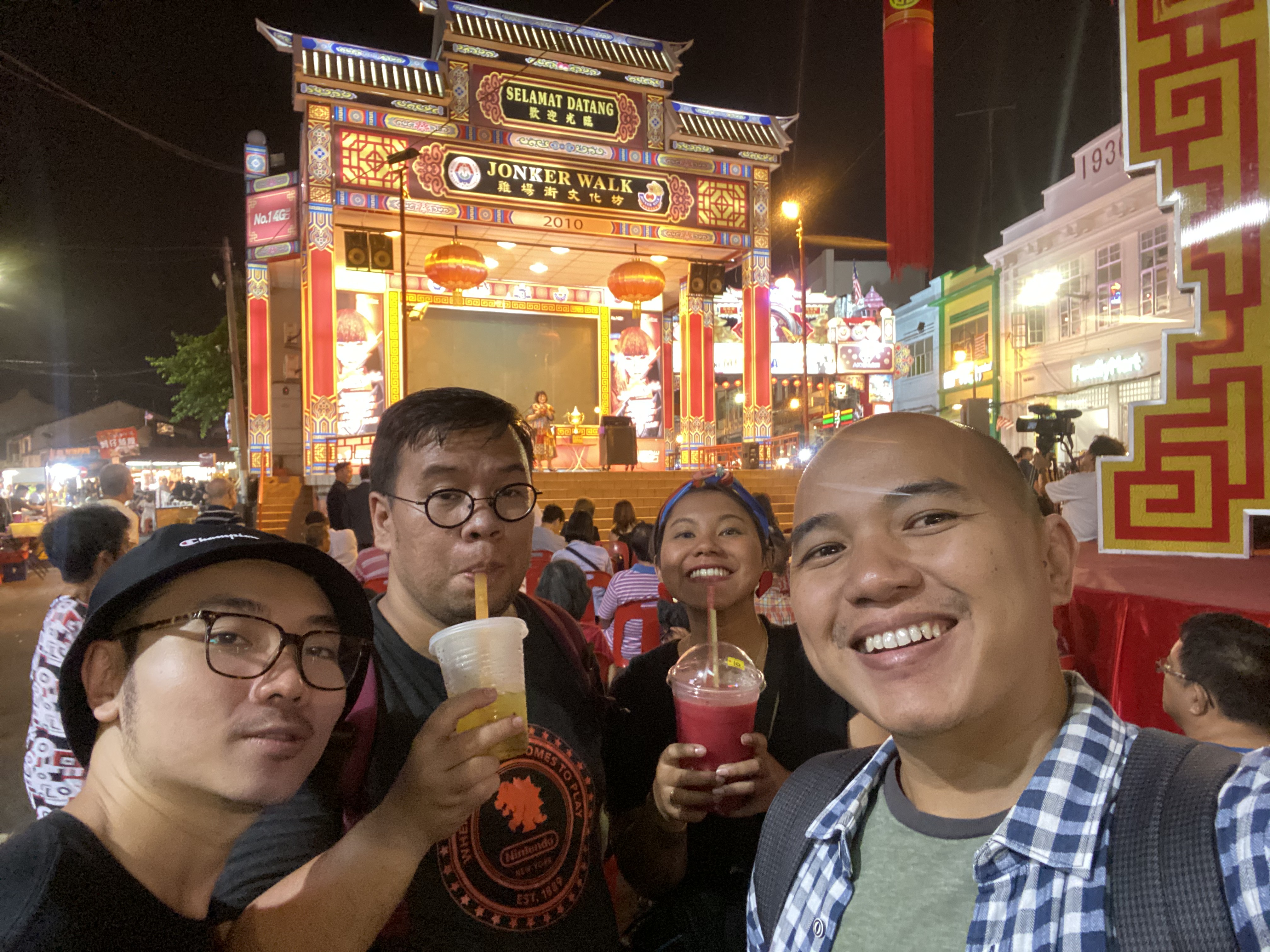 Review Kamera iPhone 11 Pro: iPhone 3 Kamera Pertama yang Jago Motret di Malam Hari