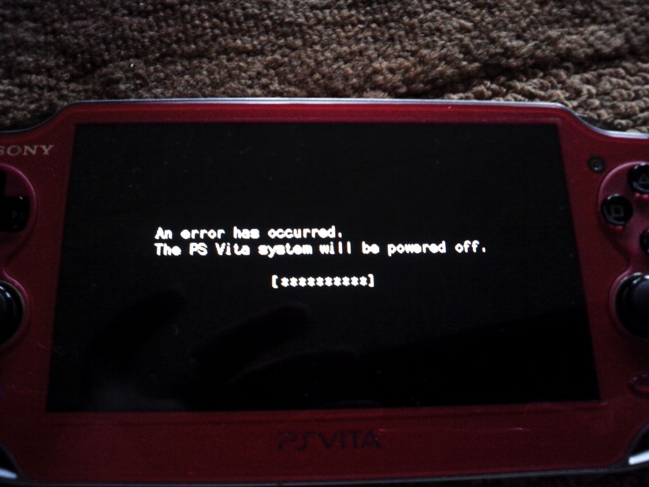 lounge-playstation-vita---never-stop-playing-original---faqs-on-page-1