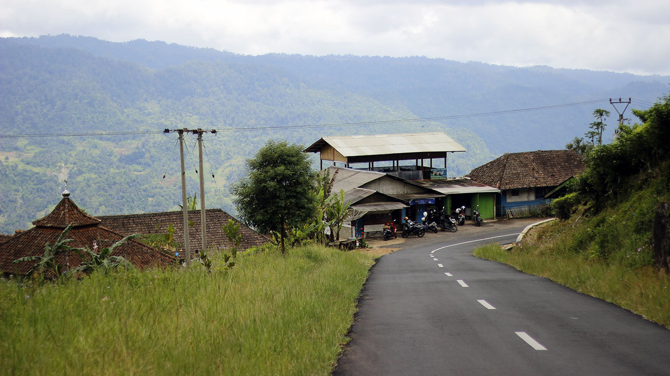 Butuh Refreshing? Mending ikutin liburan versi ane gan