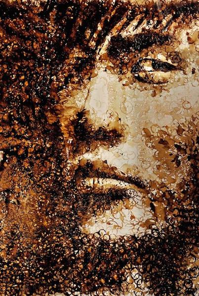 4 SENIMAN YANG MELUKIS DENGAN KOPI