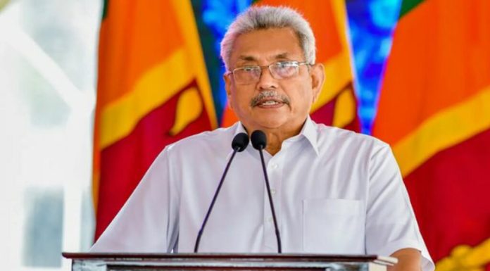 Massa Serbu Rumah Presiden Sri Lanka, Netizen Bandingkan Dengan Indonesia