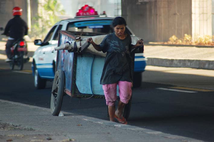 Perihal Hidup Kita yang "Gini-Gini Ajah"