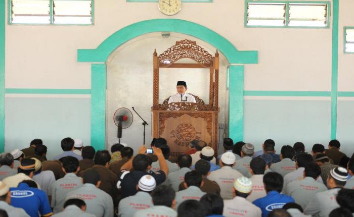 Tingkah Laku Anak - Anak Ketika Sholat Jum'at