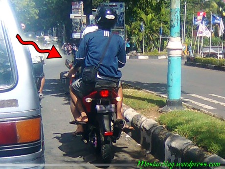 Kasihan Gan, 6 Hal Yang Jarang Dimiliki Pengendara Motor Indonesia