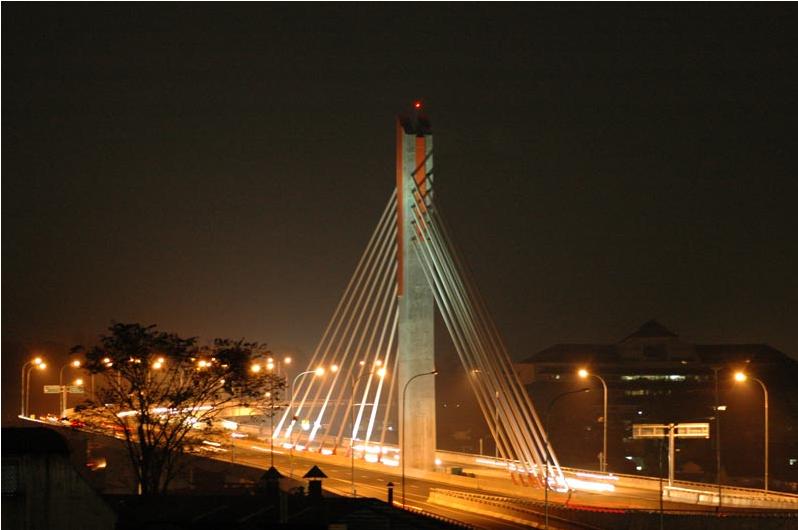 Pria Terkapar di Jembatan Layang Pasupati Bandung (Lagi)