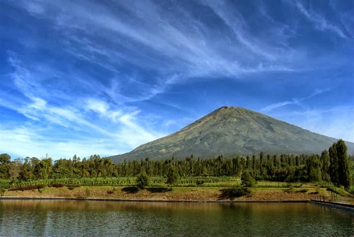 Pesona Embung Kledung Bikin Agan Lupa Sedang di Temanggung