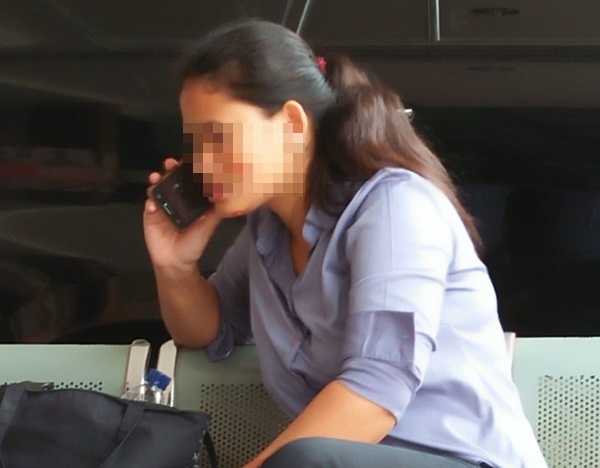 Handphonenya di Jambret, Wanita Ini Kejar dan Tendang Pelaku