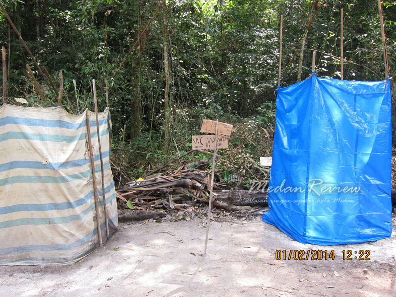 Wisata Alam Kawah Putih - Tinggi Raja, Sumatera Utara