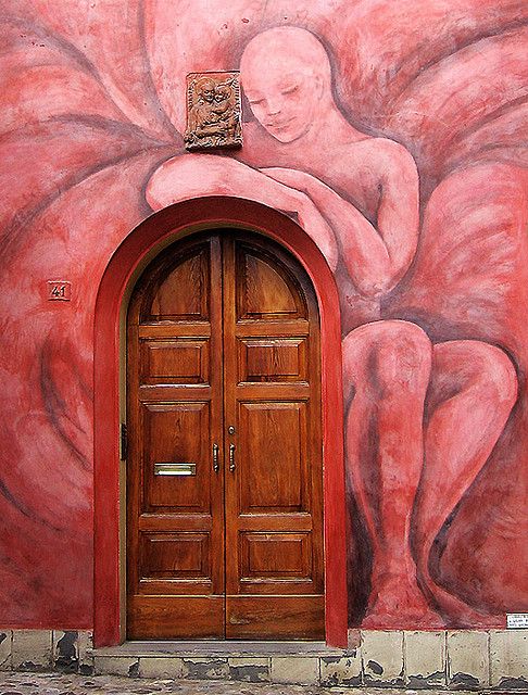 Beberapa Pintu dan Gerbang Yang Unik