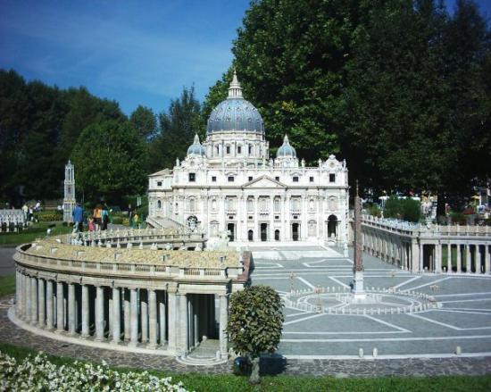 pesona indonesia &amp; dunia di Minimundus, austria,taman miniatur terbesar di dunia