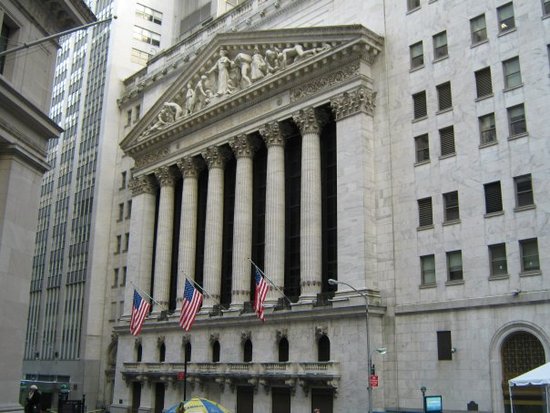 Mengintip Kesibukan Pasar Bursa Wall Street