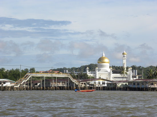 8 Kota Terapung Yang "Memukau"