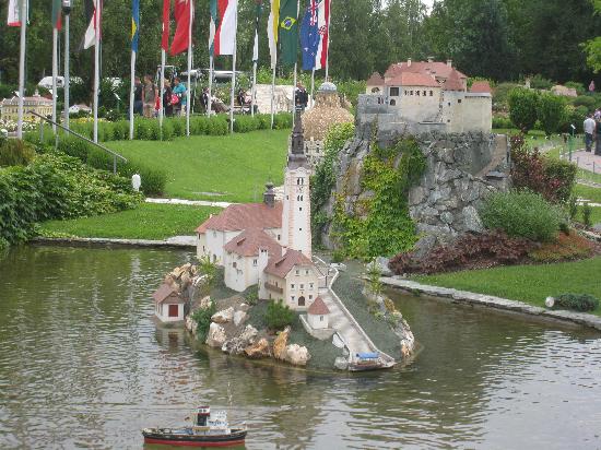 pesona indonesia &amp; dunia di Minimundus, austria,taman miniatur terbesar di dunia