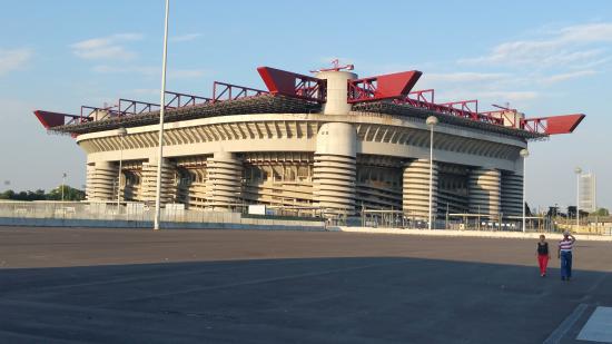Masa Lalu, Sekarang, Dan Masa Depan Stadion Italia