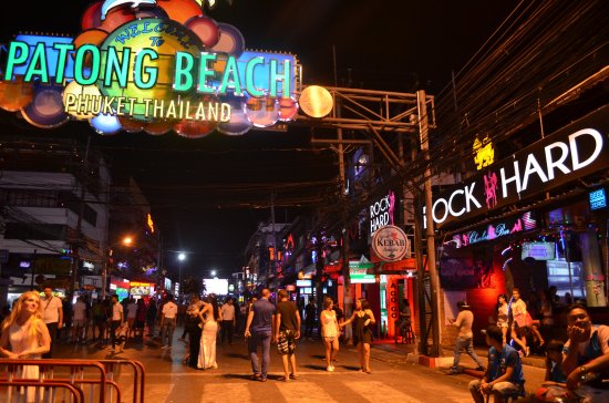#KASKUStravelstory : Phuket, Pulau yang Menyuguhkan Sesuatu Untuk Semua Orang