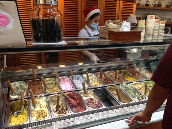 Enak dan Murah, Yuk Cobain Gelato di 5 Tempat Ini!
