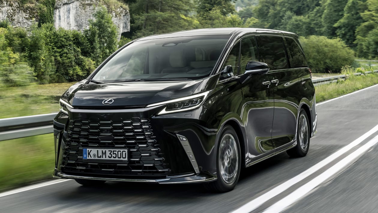 Mobil Dinas RI 98 Pakai Lexus LM Terbaru, Cek Spesifikasi dan Harganya
