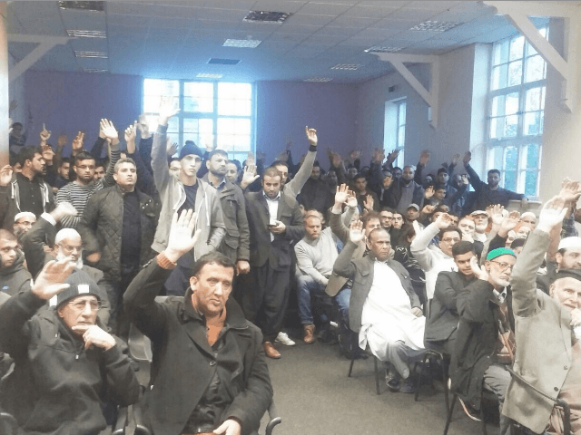 muslim-inggris-mendesakuntuk-mem-boycott-kepolisian