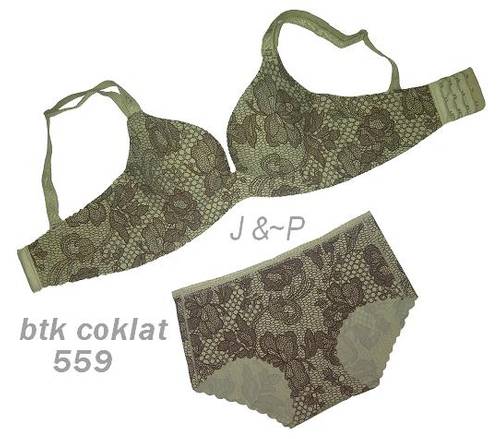 &#91;Pak JK gak update&#93; Batik Makin Populer, JK: Tinggal Pakaian Dalam Belum Ada Batik