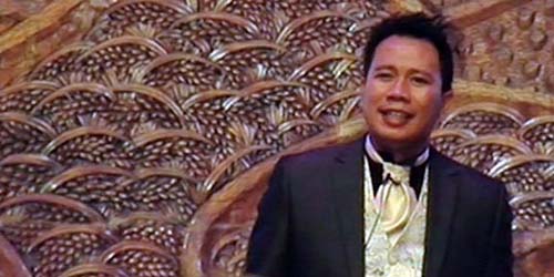 Vicky Prasetyo dan Negara Amerika