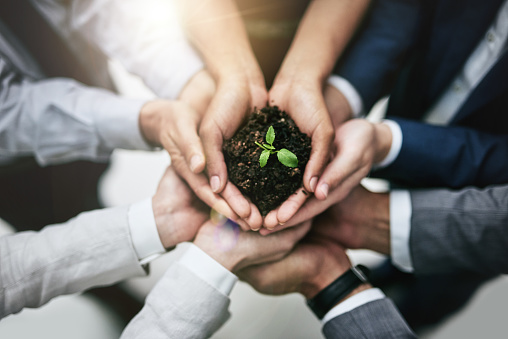 Social Enterprise : Solusi Untuk Melawan Berbagi Isu Sosial
