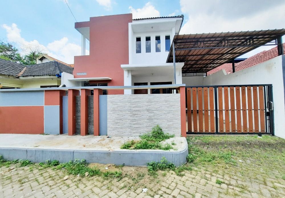 rumah-dijual-2-lantai-di-kudus-dekat-kampus-iain-kudus