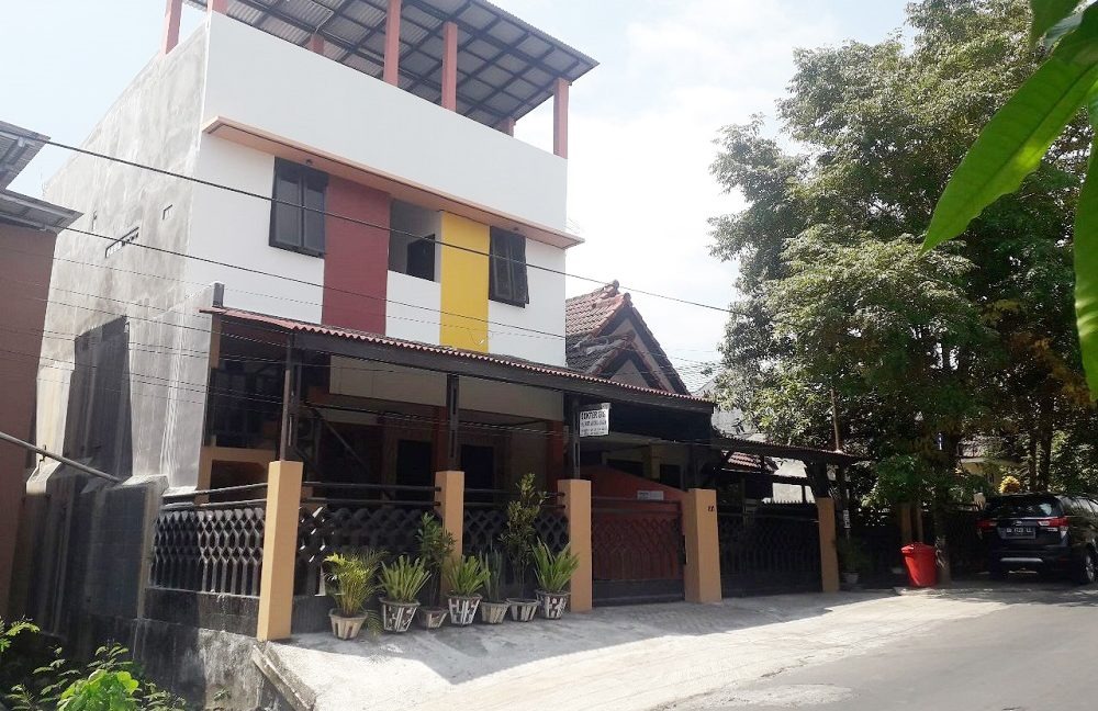 jual-rumah-dan-kost2an-di-manado-dekat-politeknik-negeri-manado