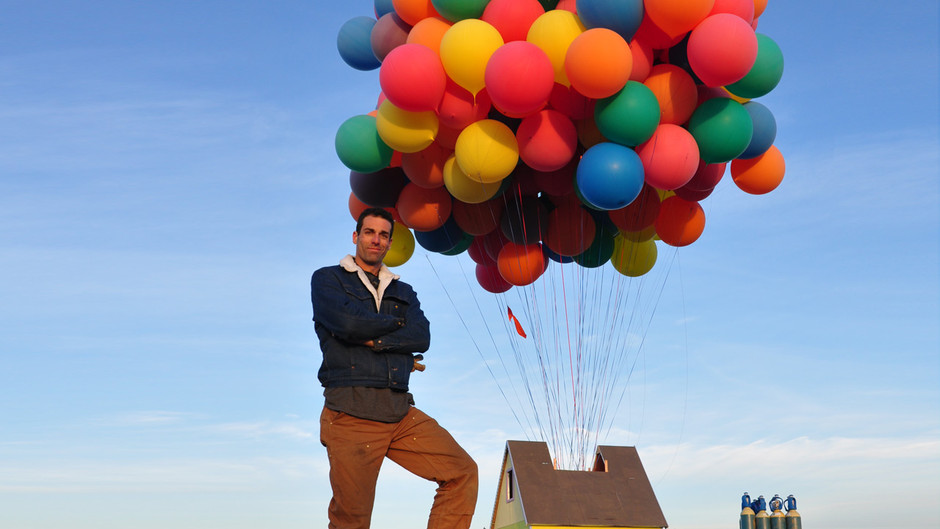 Flying House Di FILM &#039;UP&#039; (REAL)