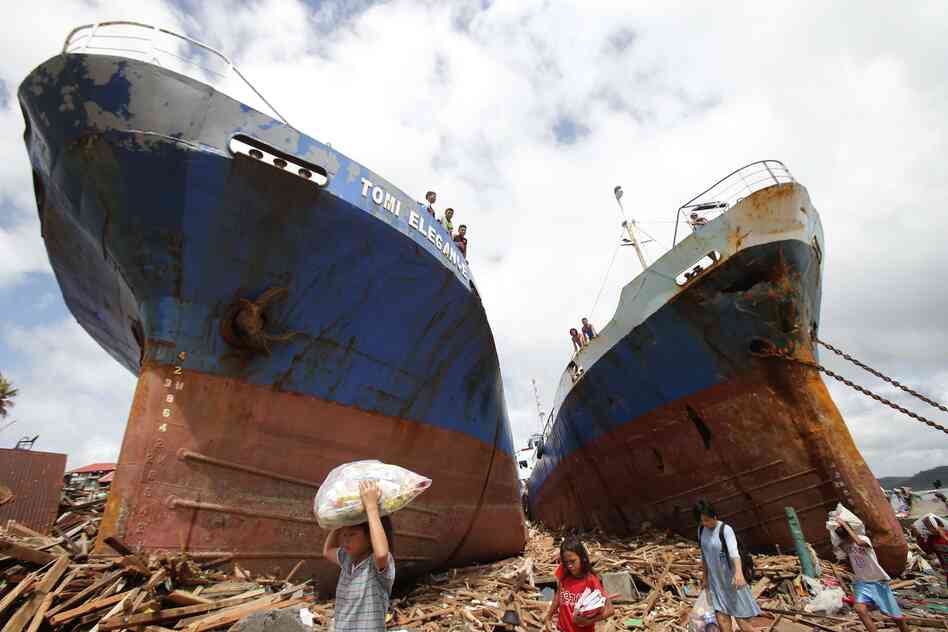 Foto Satelit Topan Haiyan Filipina &#91;scary&#93;