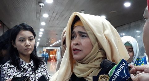 Emak-emak Ragukan Kemenangan Prabowo, Neno Warisman Jawab Begini