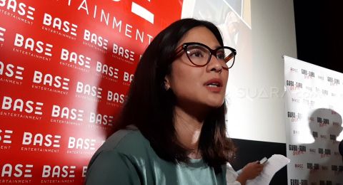 Kisah Dian Sastro Jadi Mualaf, Sempat Pelajari Banyak Agama dan Aliran