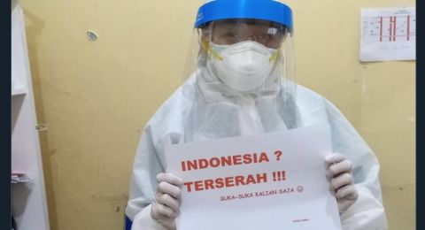 Pasar Tanah Abang Disesaki Warga di Tengah PSBB, Satpol PP Kewalahan