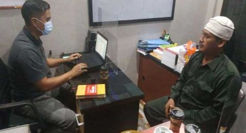 Ketua FPI Pekanbaru Husni Thamrin Mengundurkan Diri