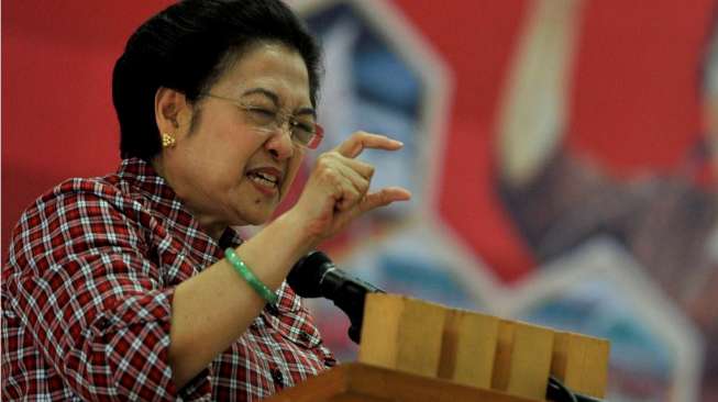 sekjen-pdip-sebut-megawati-yang-tetapkan-imlek-jadi-libur-nasional