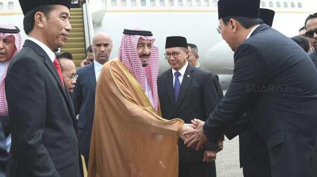 Ahok Unggah Foto Bersalaman dengan Raja Salman, Haters Keki