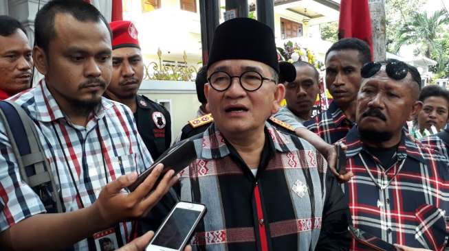 Minta Semua Pihak Hormati Moeldoko, Politisi PDIP Bahas Suku Jawa