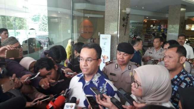 Anies-Sandi Laporkan Situs Berita ke Dewan Pers