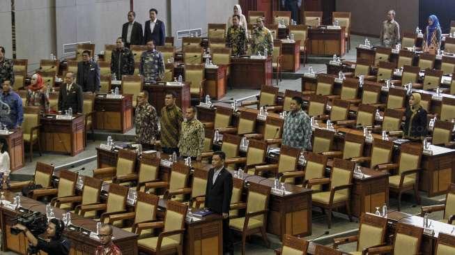 Balada DPR, Gemar Bolos Tapi Hobi Kritik Kinerja KPK