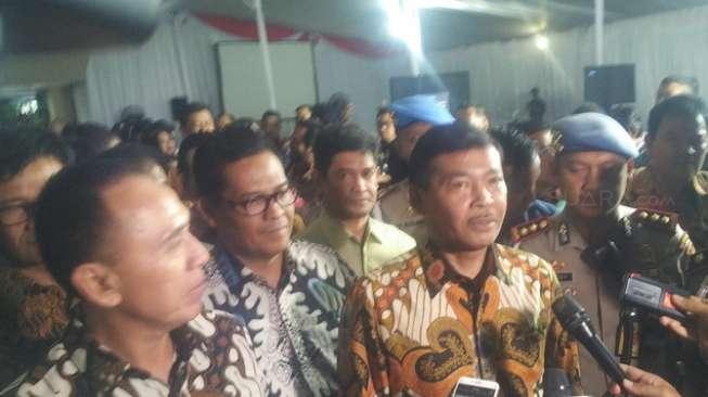 jabat-kapolda-idham-janji-tuntaskan-pr-termasuk-kasus-rizieq